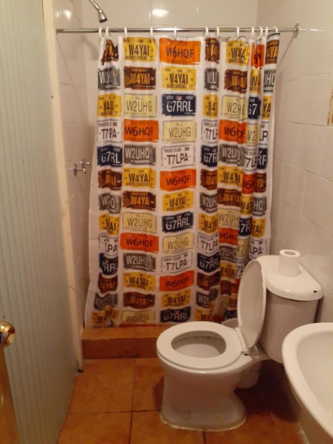 Hostal Backpackers Paradise Hostelプンタアレナス エクステリア 写真